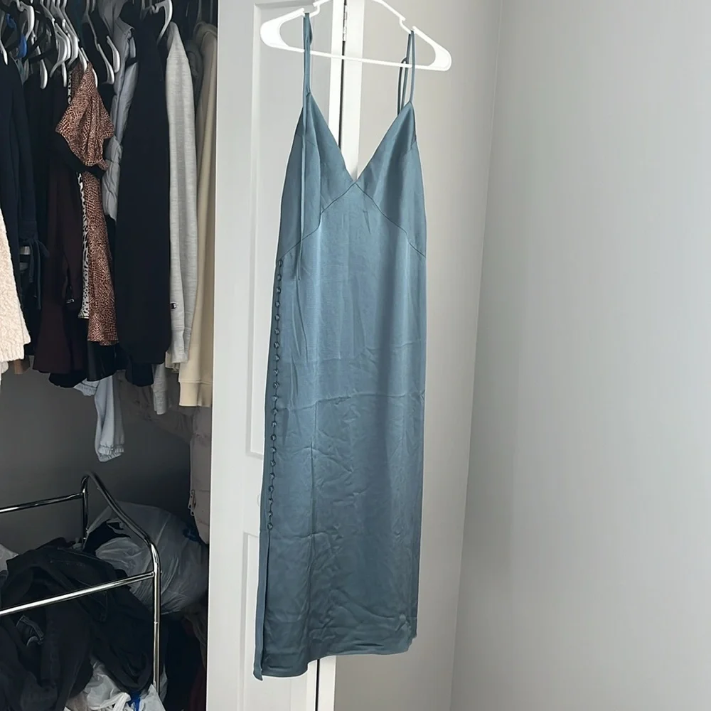 Club Monaco Button Detail Slip Dress Blue Dusk, NWT - Picture 2 of 9
